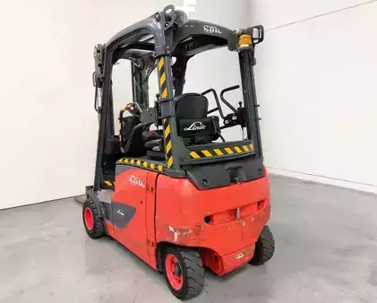 El Truck - 4-hjul 2015  Linde E20PH-02 (3)