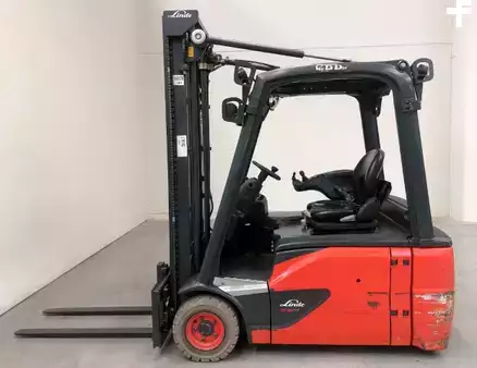 Electric - 4 wheels 2016  Linde E16L-02 (1)