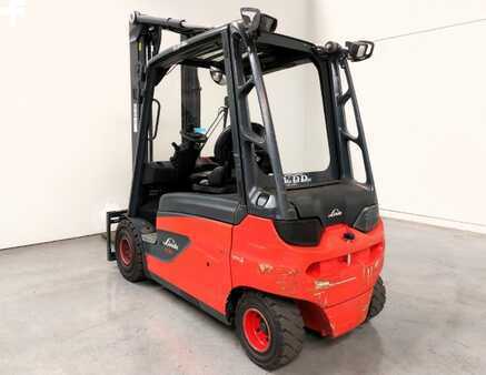 Elektro čtyřkolový VZV 2017  Linde E30L-01 (3)