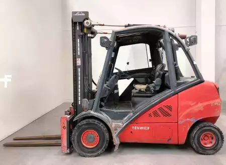 Chariots élévateurs diesel 2007  Linde H30D (2)