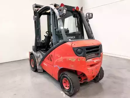Chariots élévateurs diesel 2007  Linde H30D (3)