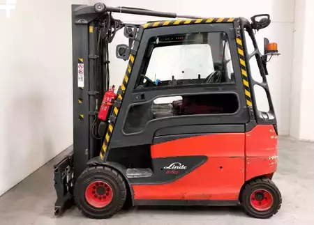 Elektro čtyřkolový VZV 2018  Linde E30HL-01- 600 (2)