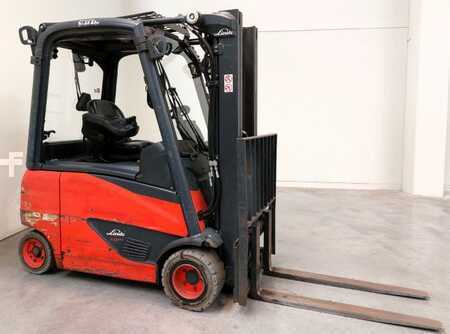 Elektro čtyřkolový VZV 2018  Linde E20PH-02 (1)