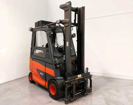 Elektromos 4 kerekű 2019  Linde E35HL-01 (4)