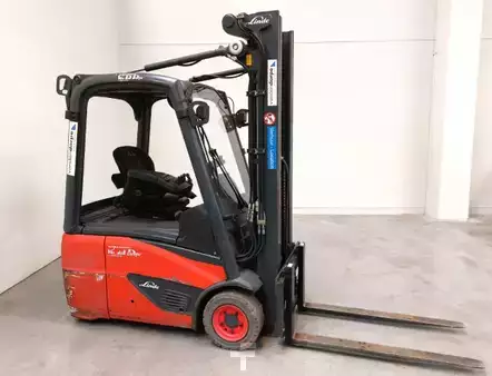 Carrelli elettrici 3 ruote 2015  Linde E16C-02 (1)