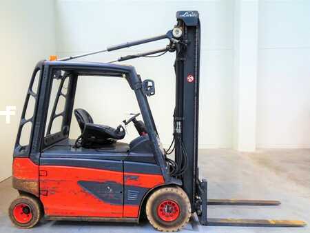 Elektro čtyřkolový VZV 2011  Linde E25L-01 (4)