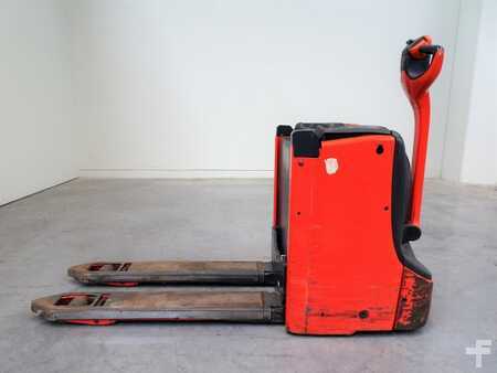 Nízkozdvižný vozík 2016  Linde T16L (3)