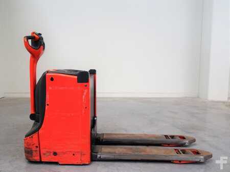 Nízkozdvižný vozík 2016  Linde T16L (4)