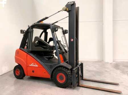 LPG VZV 2007  Linde H30T (1)