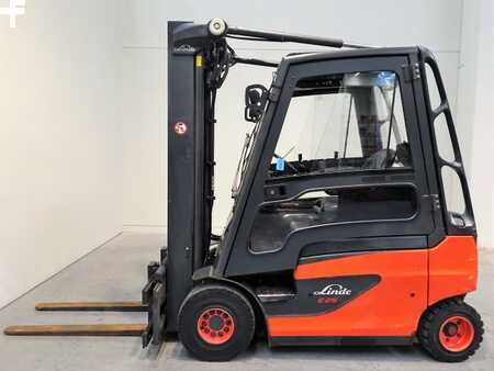 Elektro čtyřkolový VZV 2014  Linde E25-01 (2)