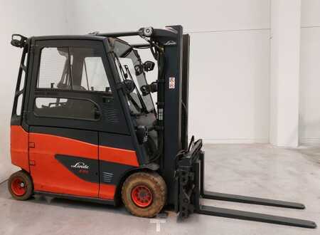 Elektro čtyřkolový VZV 2019  Linde E25HL-01/600 (1)