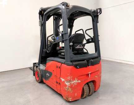 3-wiel elektrische heftrucks 2017  Linde E14-02 (3)