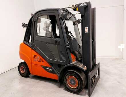 Dieselový VZV 2017  Linde H30D-02 (1)