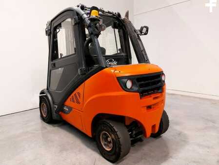 Dieselový VZV 2017  Linde H30D-02 (2)