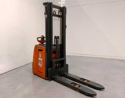 Beállós targonca 2016  Linde L16i (5)