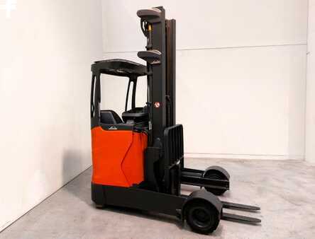 Reachtrucks 2015  Linde R20G-01 (3)