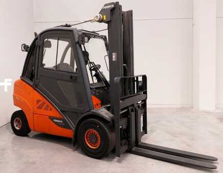 Gas gaffeltruck 2016  Linde H35T-02 (1)