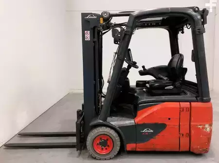 Elektrisk- 3 hjul 2018  Linde E16C-02 (2)