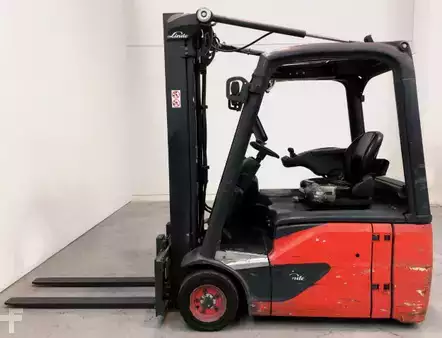 Elektro tříkolové VZV 2020  Linde E16-02 (2)