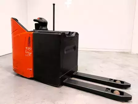 Transpalettes électriques 2009  Linde T20SP (3)