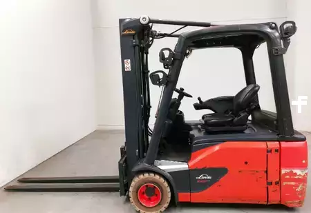 Eléctrica de 3 ruedas 2021  Linde E20L (2)