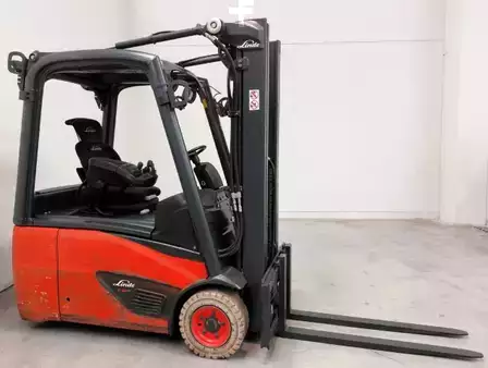 Elektro tříkolové VZV 2020  Linde E16-02 (1)