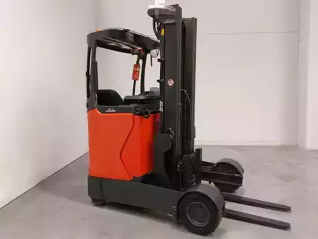 Reach Trucks 2015  Linde R16G-01 (3)