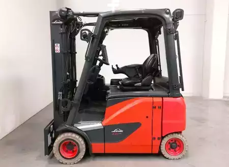 Elektrisk- 4 hjul 2021  Linde E20PH-02 (2)