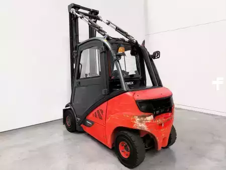 Wózki widłowe diesel 2018  Linde H25D-02 (3)