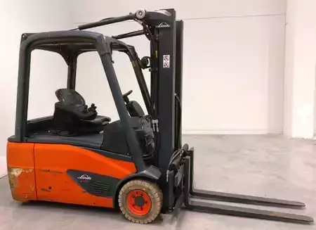 Elektromos 3 kerekű 2019  Linde E16L-02 (1)