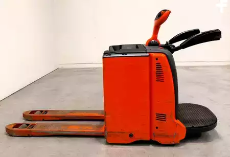 Nízkozdvižný vozík 2019  Linde T20AP (2)
