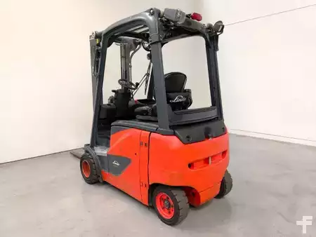 4-wiel elektrische heftrucks 2018  Linde E20PH-02 (3)