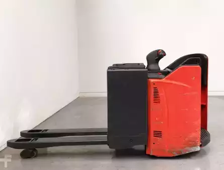 Nízkozdvižný vozík 2017  Linde T20SP (2)