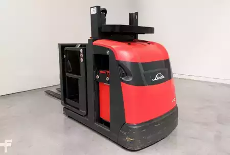 Horizontální vychystávací vozík 2018  Linde V10-02 (1)