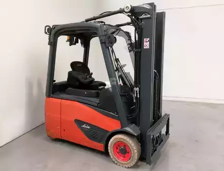 Carrelli elettrici 3 ruote 2020  Linde E16-02 (1)