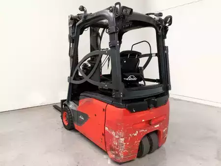 Carrelli elettrici 3 ruote 2020  Linde E16-02 (3)