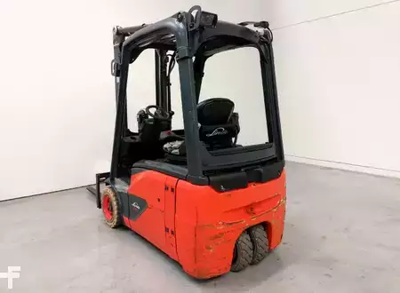 3-wiel elektrische heftrucks 2020  Linde E16-02 (3)