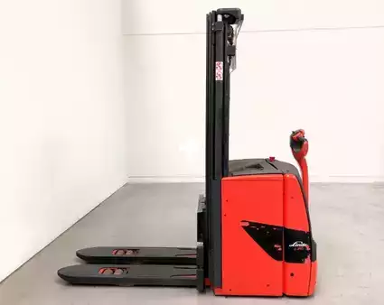 Beállós targonca 2018  Linde L20i (4)