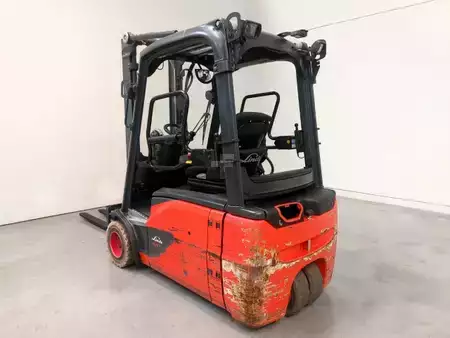 3-wiel elektrische heftrucks 2022  Linde E20L-02 (3)