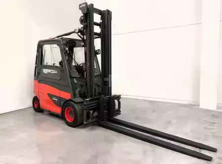 Elektryczne 4-kołowe 2019  Linde E45HL-01/600 (4)