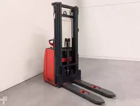 VZV s plošinou pro řidiče 2017  Linde L14 (4)