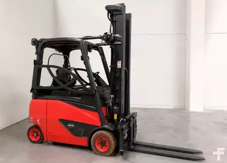 Elektro čtyřkolový VZV 2019  Linde E16PH-02 (1)