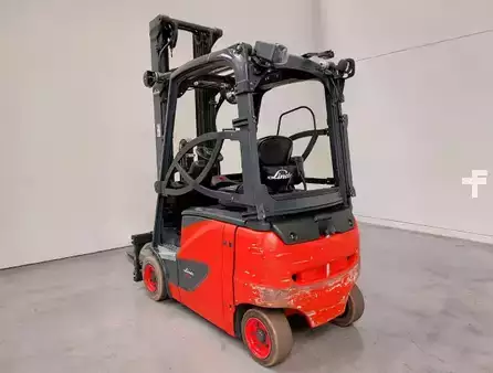 Elektro čtyřkolový VZV 2019  Linde E16PH-02 (3)