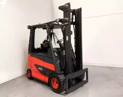 Elektrisk- 4 hjul 2019  Linde E30H-01/600 (4)