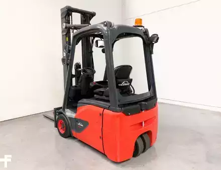 Elektro tříkolové VZV 2019  Linde E15-02 (3)