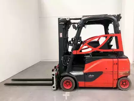 4-wiel elektrische heftrucks 2021  Linde E20PHL (2)