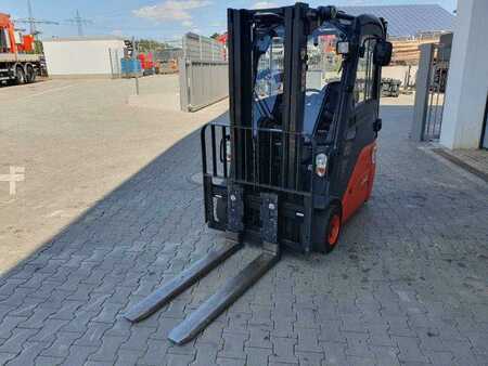 Elektro čtyřkolový VZV 2013  Linde E14 - 01 / Triplex: 4.00m! / SS / nur 3.405h! (8)