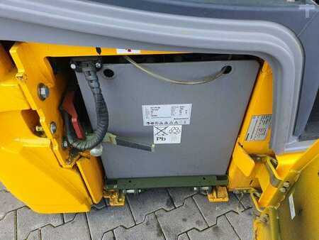 Elektro 4 Rad 2017  Jungheinrich EFG 215 / Triplex: 4.25m! / SS / nur 3.488h! (11)