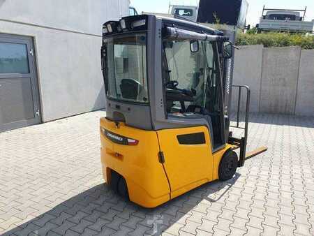 Elektro 4 Rad 2017  Jungheinrich EFG 215 / Triplex: 4.25m! / SS / nur 3.488h! (4)