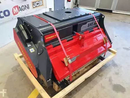 Ostatní 2023  [div] BMS 125 / Forstmulcher / 13-30t  / DEMO / 2023 (9)